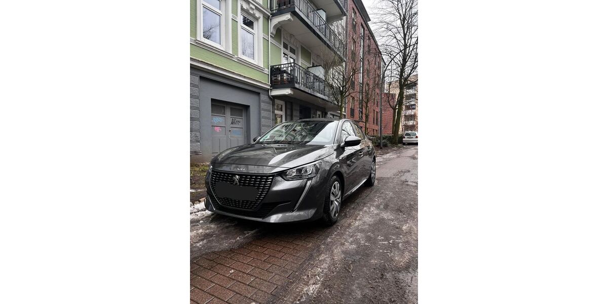 Peugeot 208 82.625 km 12.000 &euro; Hamburg 20359