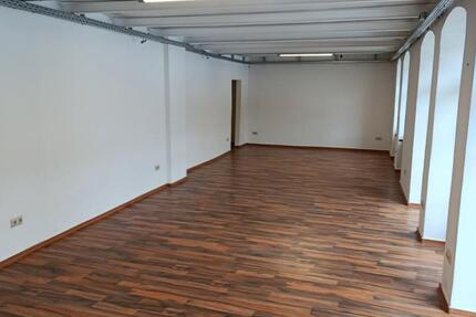 Gewerbeobjekt Freiberg - 400&euro; | Angebot:26170145