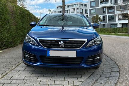 Peugeot 308 104.742 km 10.400 &euro; Pforzheim 75175