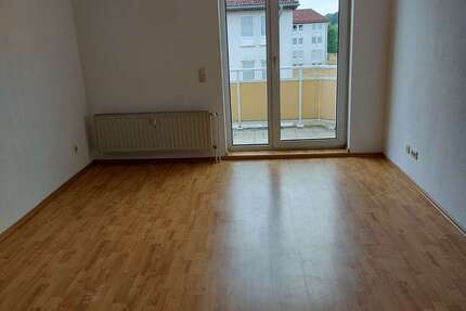 Wohnung zum Mieten in Wusterhausen 300 € 57.54 m²