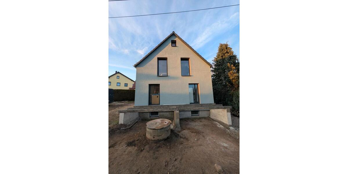 Einfamilienhaus Glauchau - 4 Zimmer, 101 m&sup2;, 210.000&euro; | Angebot:25856259