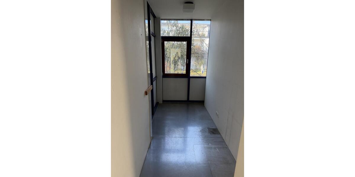 Etagenwohnung Schwabmünchen - 10 Zimmer, 200 m&sup2;, 1.900&euro; | Angebot:26251913