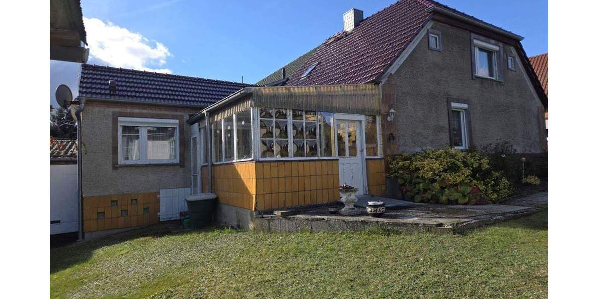 AUS ALT MACH NEU - FLEISSIGE HANDWERKER GESUCHT - GROSSES GRUNDSTÜCK - SCHÖNE LAGE 4 zimmer