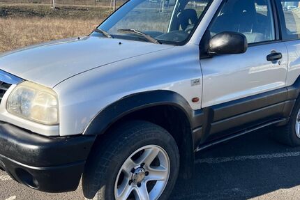 Suzuki Grand Vitara 263.000 km 3.299 &euro; Berlin 12057