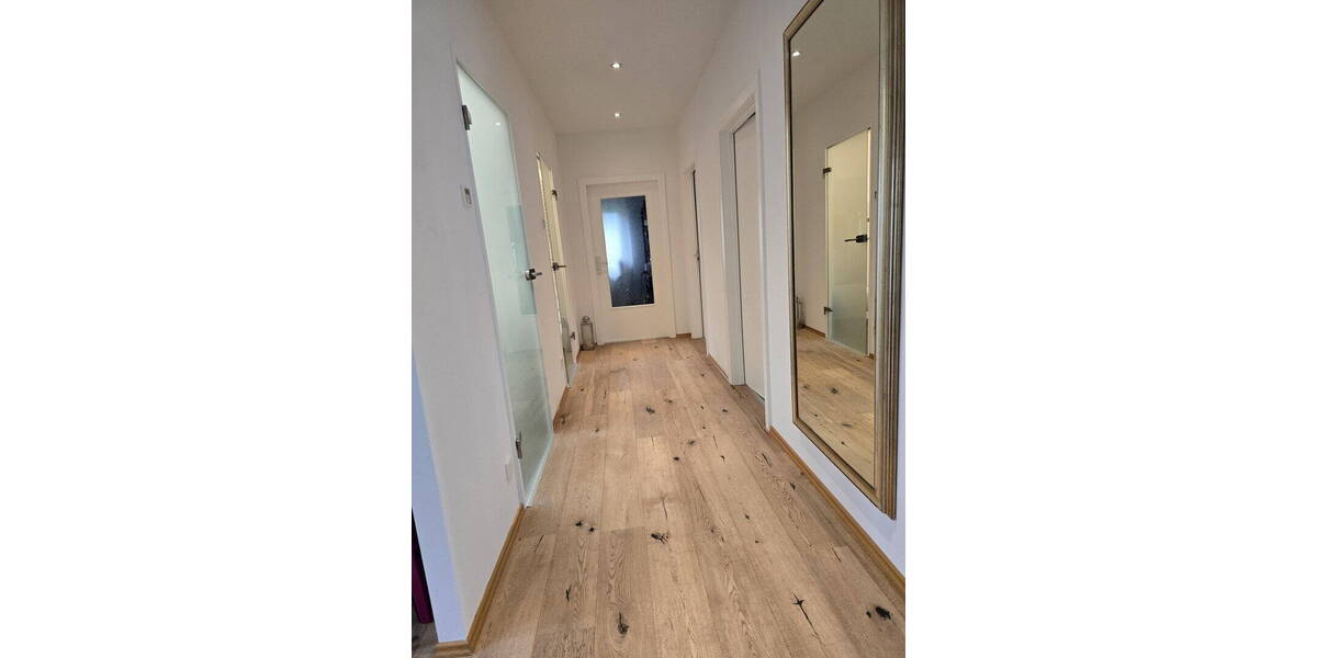 Einfamilienhaus Homberg - 1 Zimmer, 240 m&sup2;, 450.000&euro; | Angebot:26274279