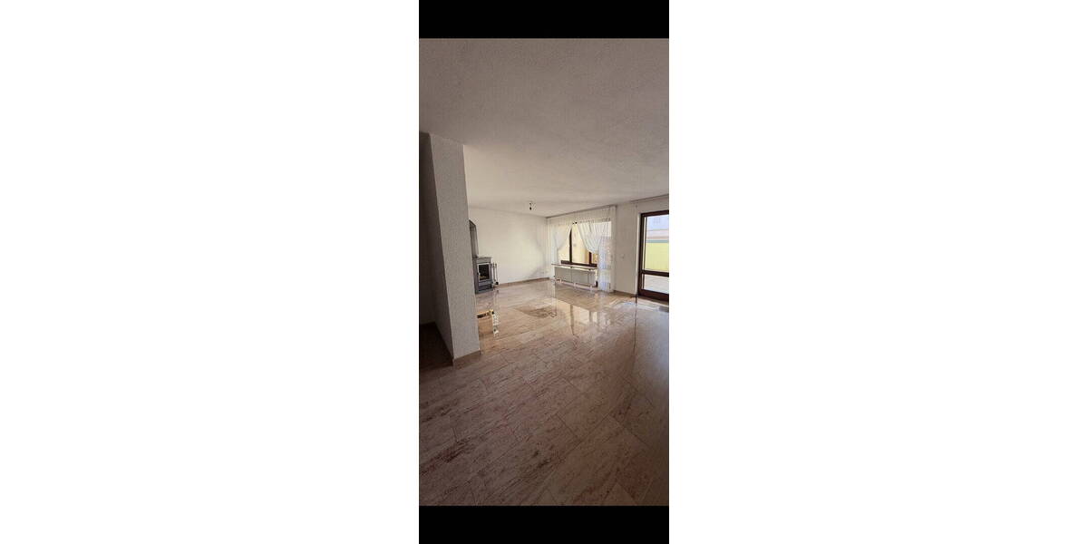 Reihenmittelhaus Renningen - 7 Zimmer, 155 m&sup2;, 620.000&euro; | Angebot:26090020
