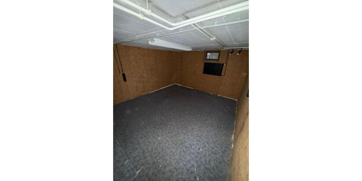 Doppelhaushälfte Meerbusch - 5 Zimmer, 100 m&sup2;, 350.000&euro; | Angebot:25001741