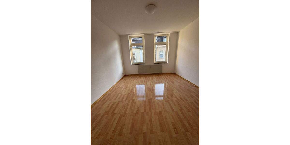 Etagenwohnung Gelsenkirchen Neustadt - 4 Zimmer, 103 m&sup2;, 732&euro; | Angebot:25339795