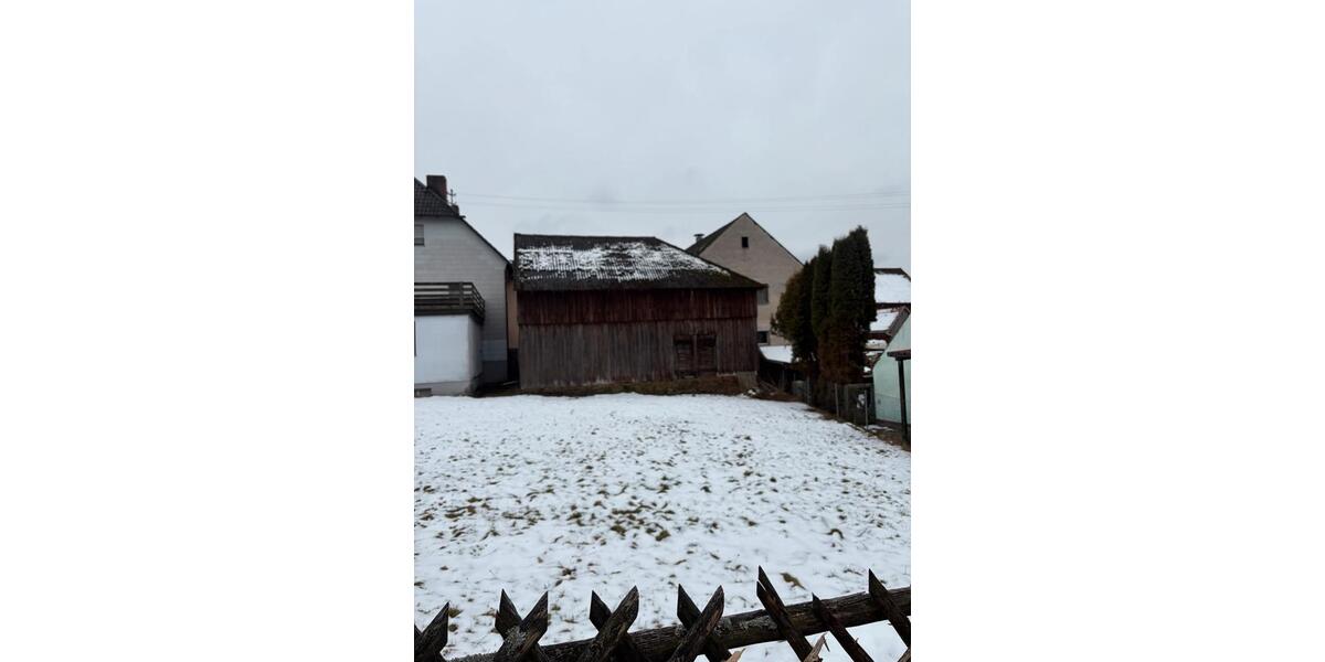 Mehrfamilienhaus, Wohnhaus Freihung - 12 Zimmer, 390 m&sup2;, 252.000&euro; | Angebot:26407410