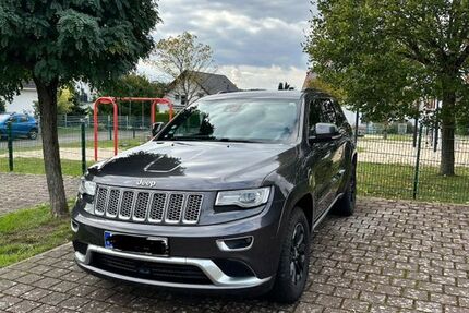 Jeep Grand Cherokee 109.000 km 22.500 € Butzbach 35510