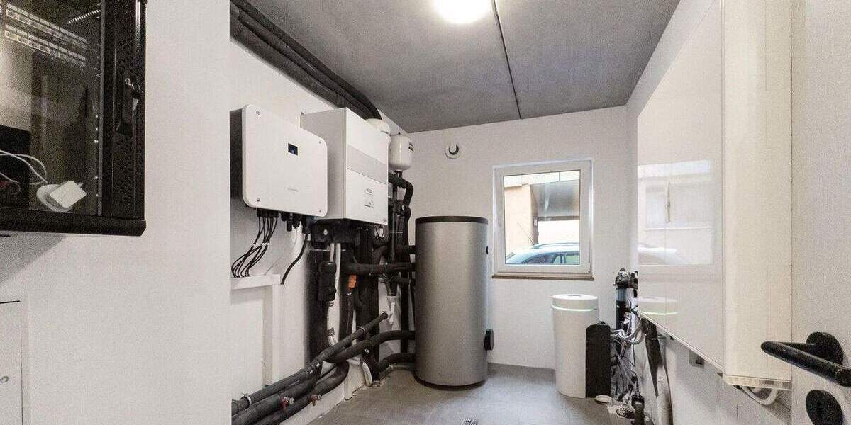 Einfamilienhaus Würzburg Heidingsfeld - 8 Zimmer, 215 m&sup2;, 1.095.000&euro; | Angebot:25566089