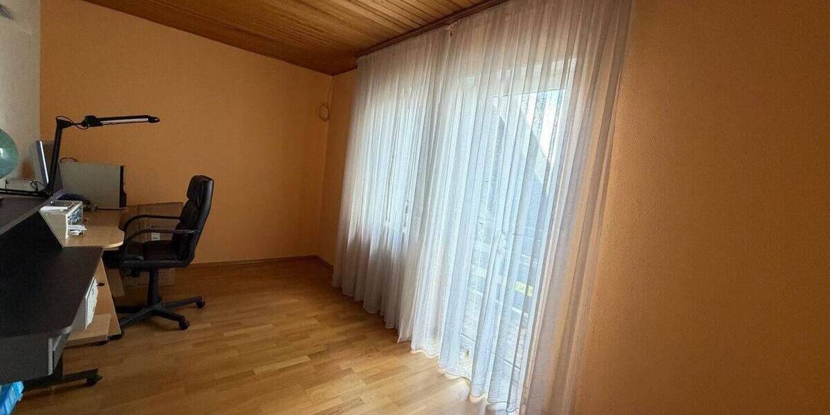 Einfamilienhaus Schloß Holte-Stukenbrock Stukenbrock - 9 Zimmer, 201 m&sup2;, 469.000&euro; | Angebot:26844090