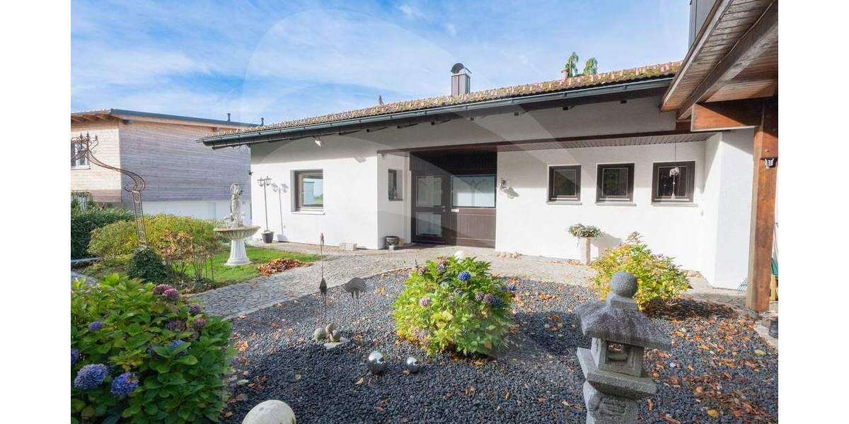 Mehrfamilienhaus, Wohnhaus Hauzenberg - 9 Zimmer, 350 m&sup2;, 697.000&euro; | Angebot:25730943