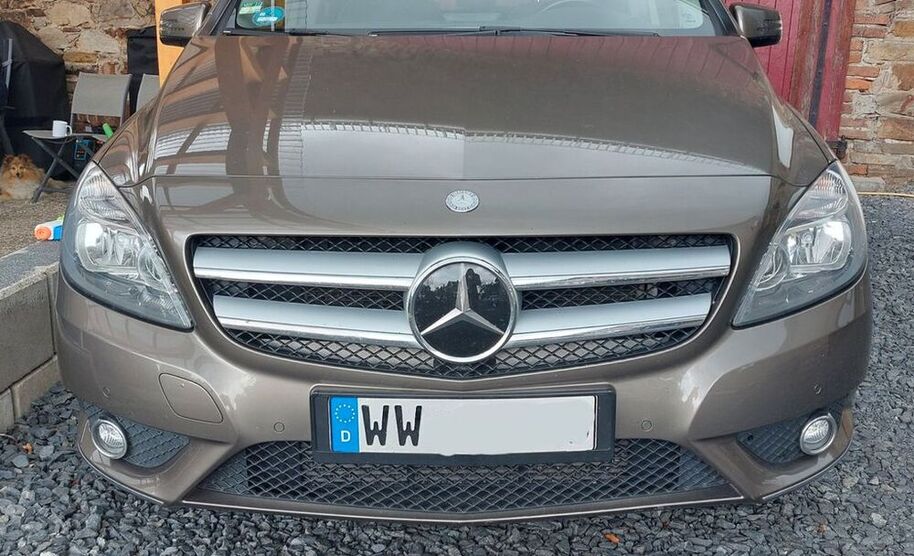 B 200
