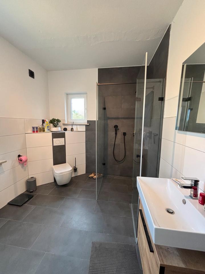 Kernsanierte Erdgeschoss Wohnung in Obenstrohe