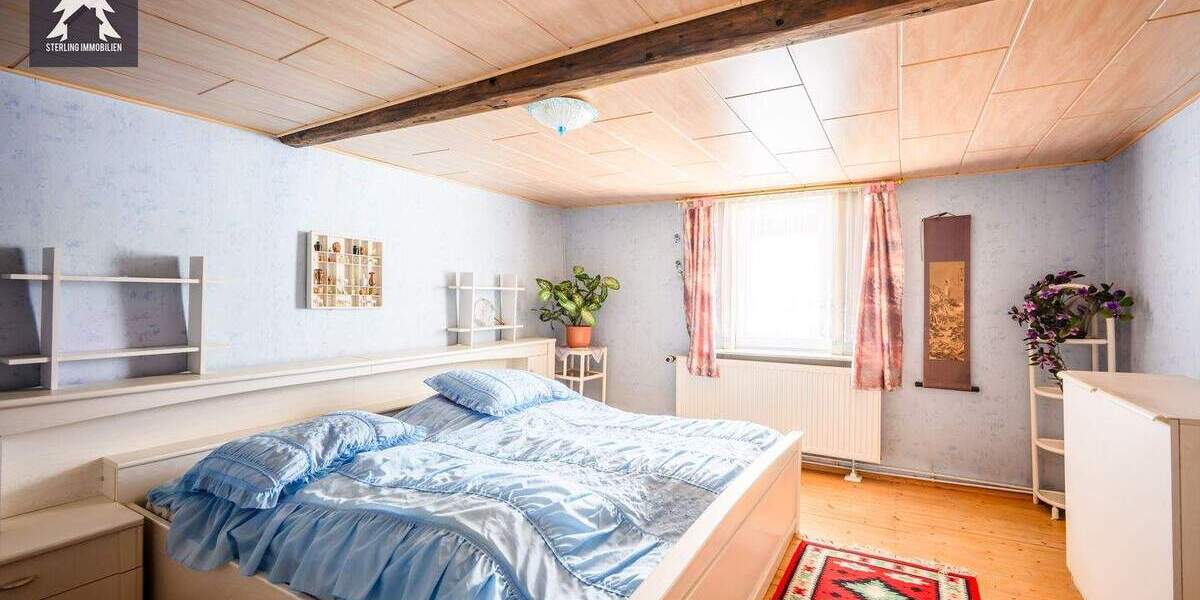 Bauernhaus, Landhaus Straßberg Straßberg - 7 Zimmer, 230 m&sup2;, 249.000&euro; | Angebot:25681797