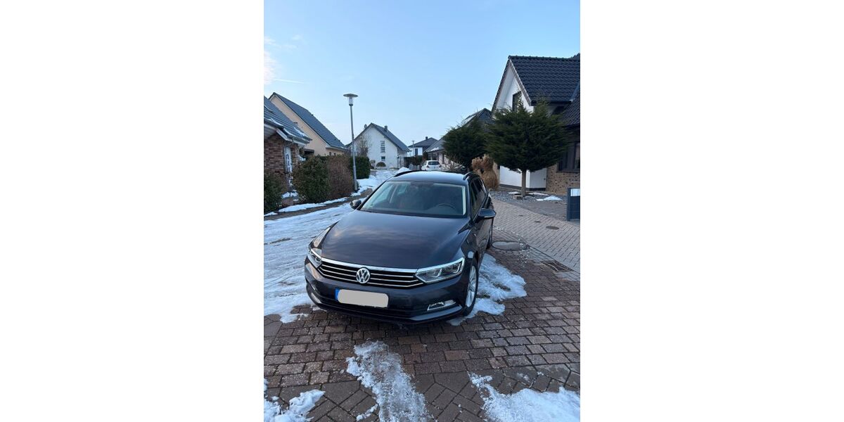 VW Passat 132.000 km 16.000 &euro; Bad Salzuflen 32107