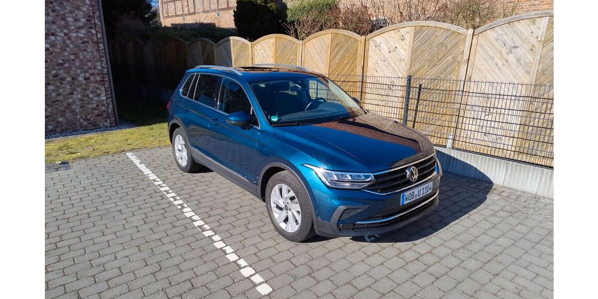 VW Tiguan 47.000 km 25.900 &euro; Wolfsburg 38448