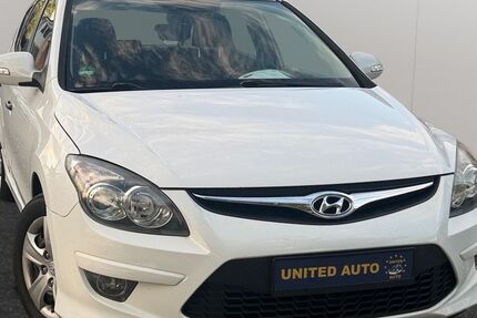 Hyundai i30 215.600 km 2.950 &euro; Mainz-Kastel 55252