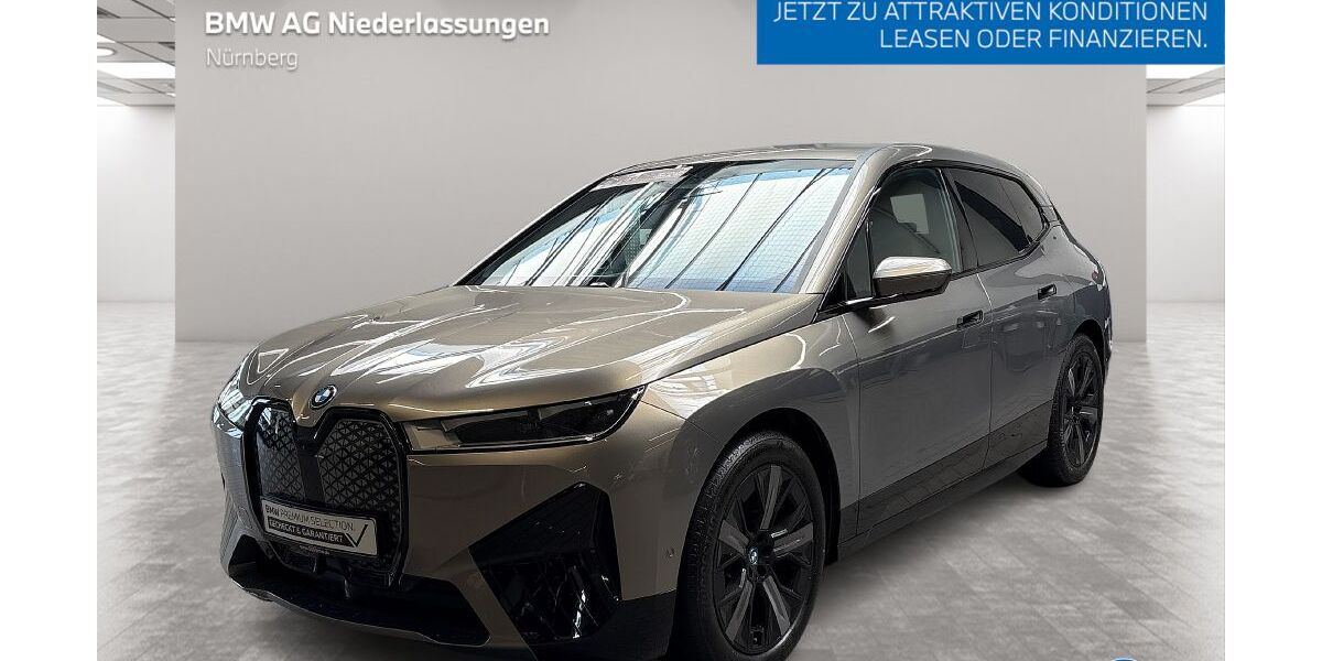 BMW iX 33.329 km 43.893 &euro; Nürnberg 90441