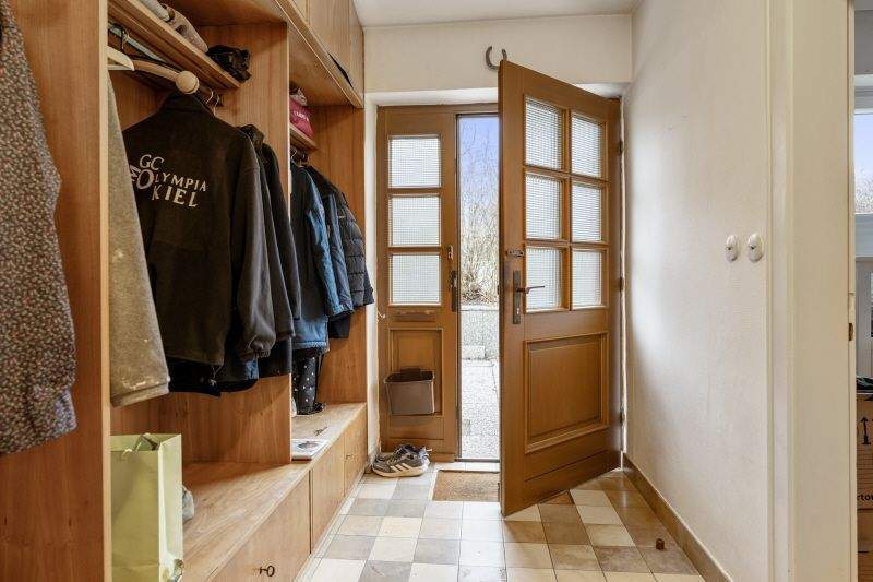 Mehrfamilienhaus, Wohnhaus Preetz - 8 Zimmer, 180 m&sup2;, 319.000&euro; | Angebot:25705472