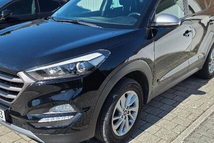 Hyundai TUCSON 127.000 km 11.900 &euro; Freising 85354