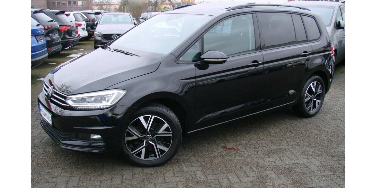 VW Touran 1,5TSI Comfortline ACC AHK PANO SHZ 7Sitz D 16.891 km 33.980 &euro; Falkensee 14612
