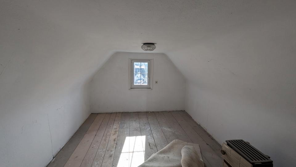 Doppelhaushälfte Schechingen - 10 Zimmer, 130 m&sup2;, 179.000&euro; | Angebot:27076169