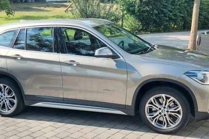 BMW X1 73.000 km 20.600 &euro; Wörth a d Isar 84109