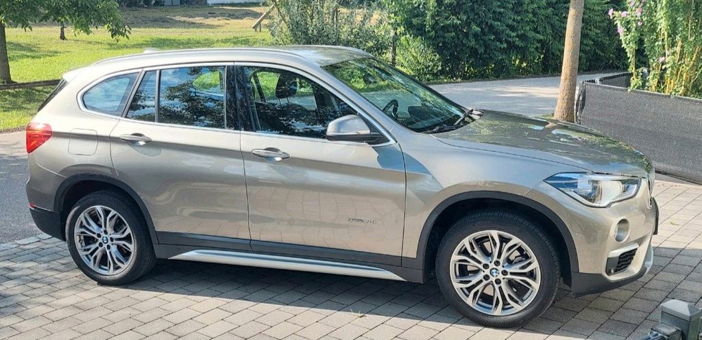 BMW X1 73.000 km 20.600 &euro; Wörth a d Isar 84109