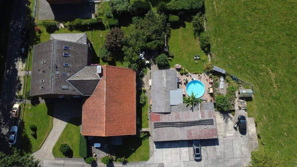 Mehrfamilienhaus mit viel Potenzial 1 zimmer