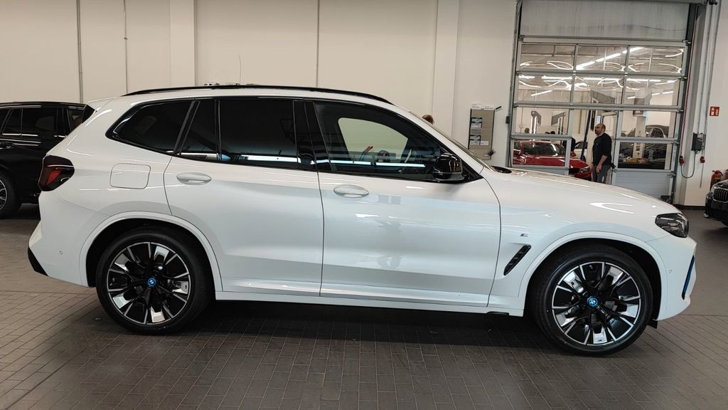 BMW iX3 69.900 km 37.900 &euro; Hanau 63457