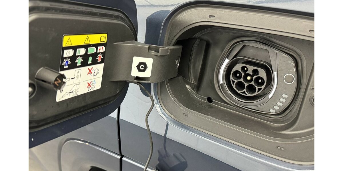 Jeep Compass S Plug-In Hybrid 4WD FULL LED LEDER 34.600 km 23.530 &euro; Lich 35423