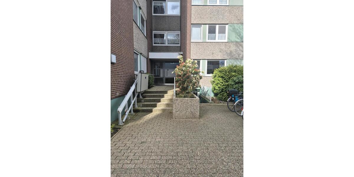 Erdgeschoßwohnung Bottrop Feldhausen - 4.5 Zimmer, 102 m&sup2;, 220.000&euro; | Angebot:26320561