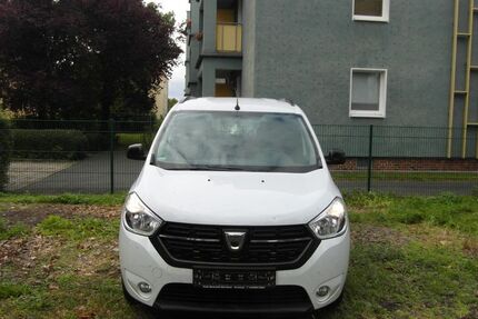 Dacia Lodgy 123.088 km 7.999 &euro; Dresden 01237