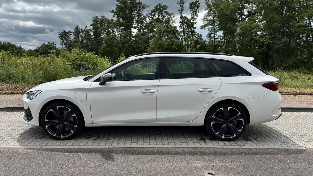 Cupra Leon 70.000 km 21.130 &euro; Leipzig 04318