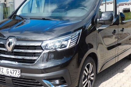Renault Trafic 2.000 km 57.700 € Zwönitz 08297