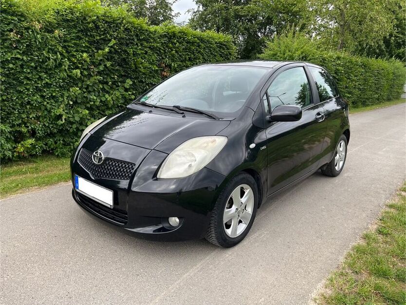 Yaris
