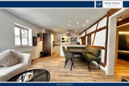 Wohnen in begehrter Lage: Charmante 3,5-Zimmer-Etagenwohnung mit besonderem Flair und Doppelgarage 3 zimmer