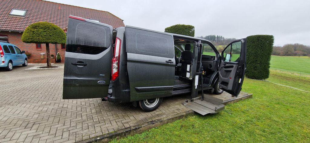 Ford Transit Custom 239.000 km 14.950 &euro; Gedern/Ober Seemen 63688