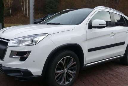 Peugeot 4008 96.900 km 11.990 &euro; Schneeberg 08289