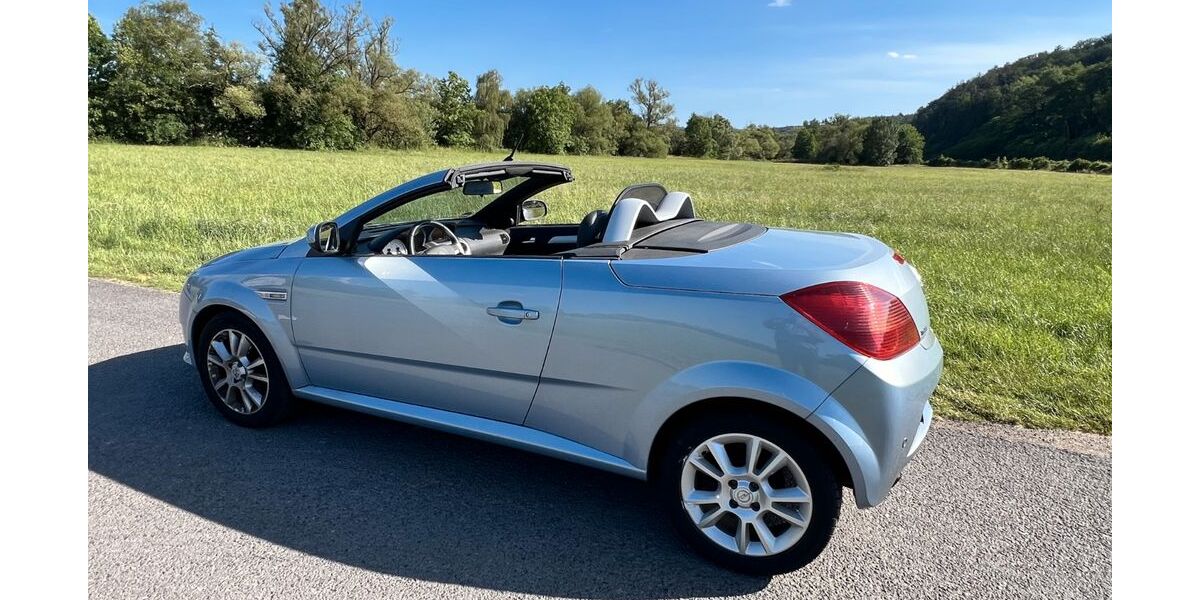 Opel Tigra 102.000 km 2.500 &euro; Obernburg 63785