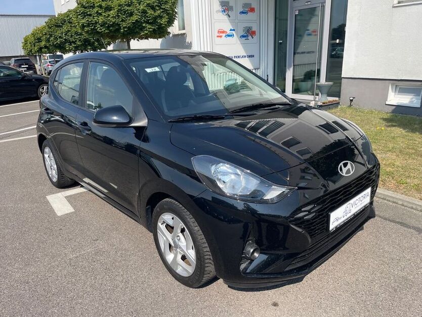 i10