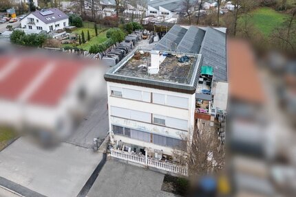 Gewerbeeinheit mit Verwaltungs-, Ausstellungs- und Produktionsgebäude in Bittenfeld-Waiblingen