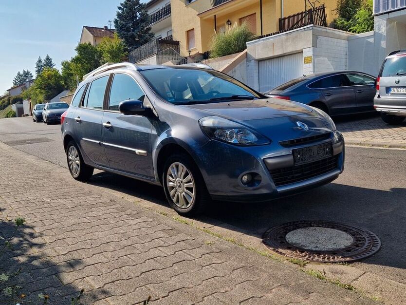 Clio