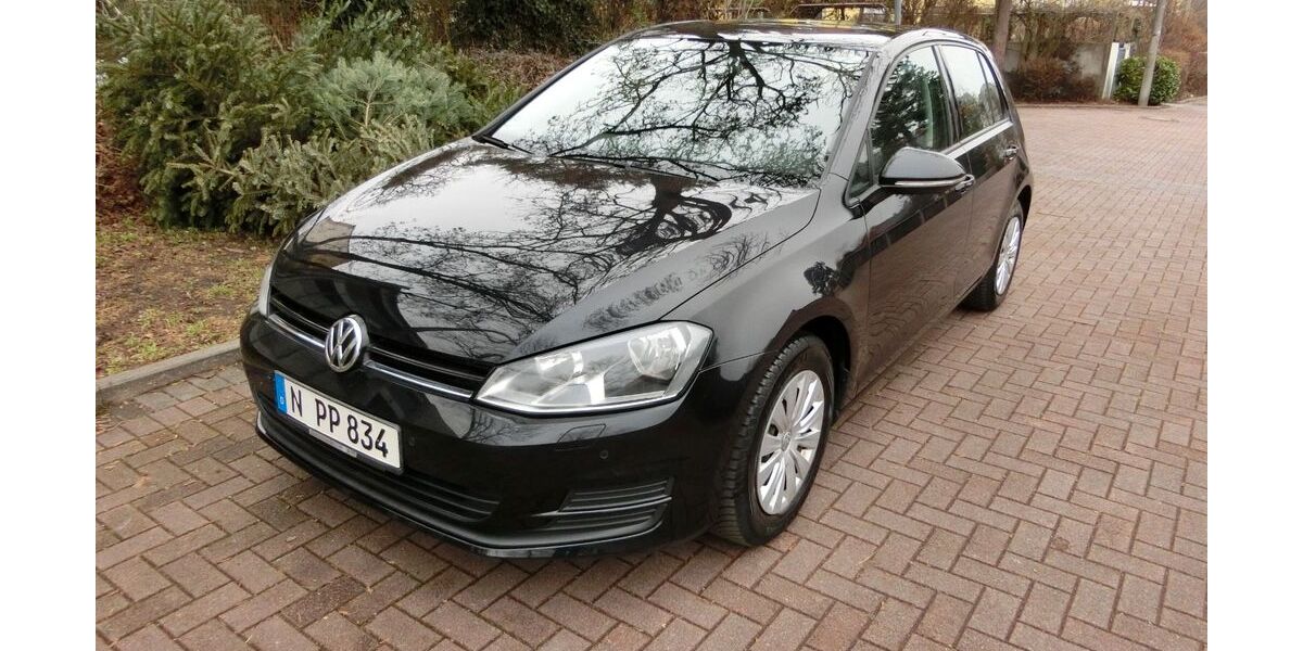 VW Golf 44.980 km 11.800 &euro; Nürnberg 90471