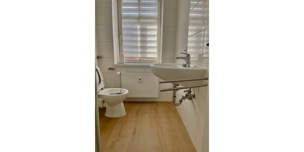 Etagenwohnung Staßfurt - 2 Zimmer, 45 m&sup2;, 4&euro; | Angebot:26398076