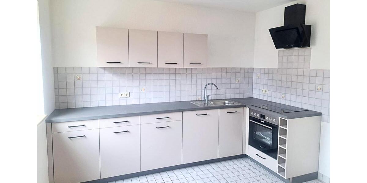 Etagenwohnung Limbach-Oberfrohna Oberfrohna - 2 Zimmer, 60 m&sup2;, 358&euro; | Angebot:26461428