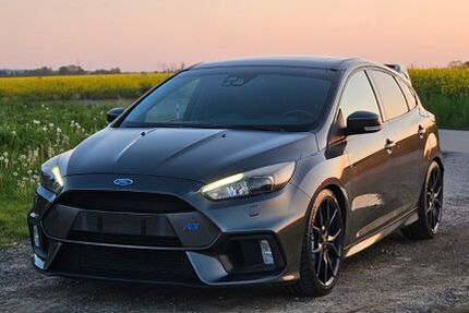 Ford Focus 111.500 km 25.990 &euro; Oberwiera 08396