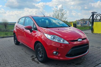 Ford Fiesta 176.300 km 2.999 &euro; Dormitz 91077